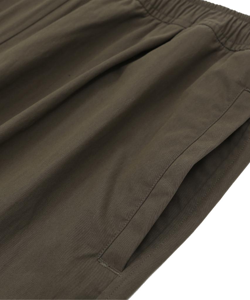 Haebeuopeudyuti Comfortable Cargo Pants (Mocha)