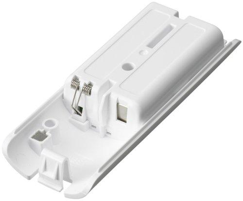 

Rechargeable battery pack for wireless charging of Wii Remote