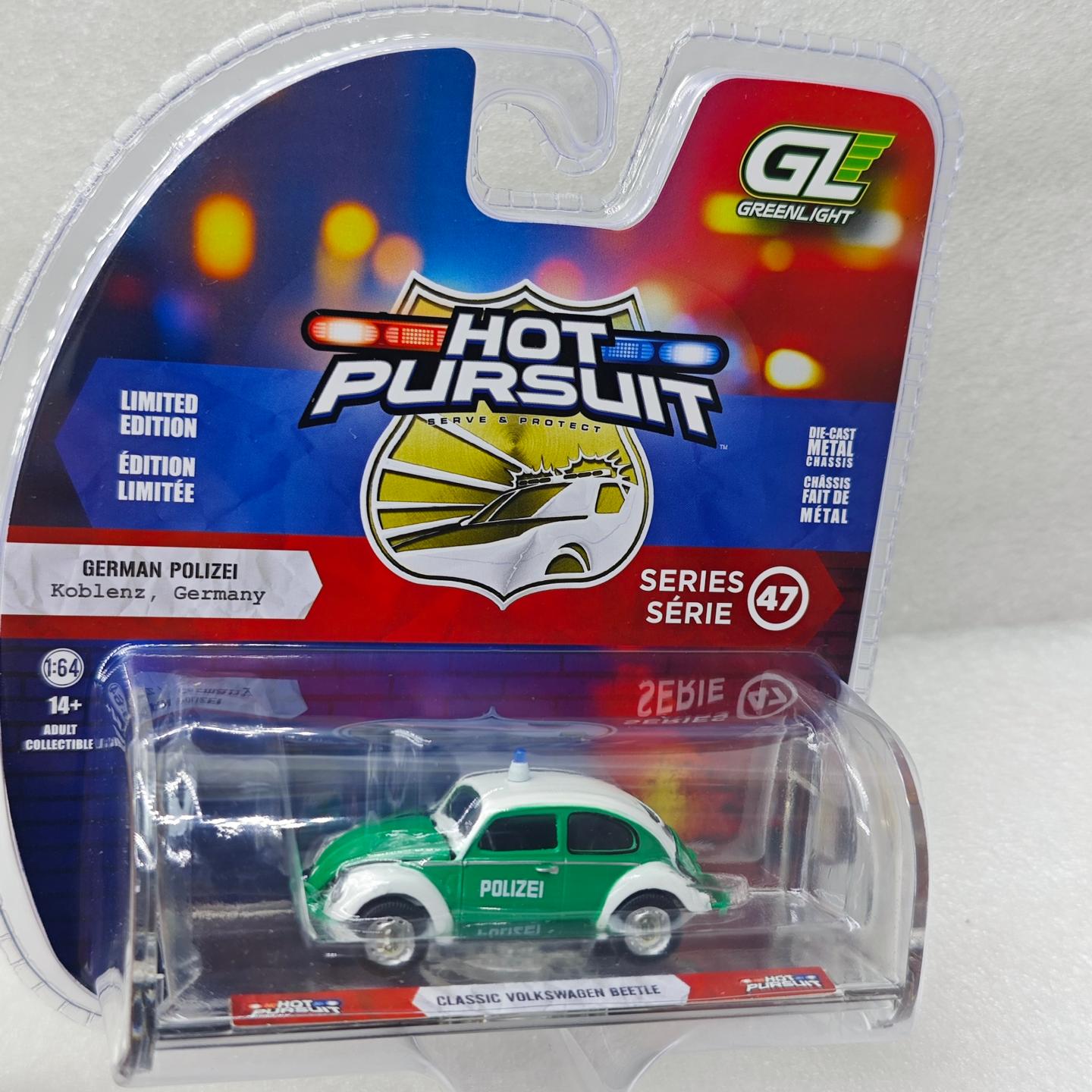 

GreenLight 1:64 Classic Volkswagen Beetle German Police Car Simulation Car Model Alloy Mini Toy Display Ornament Gift