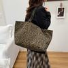 Street Style Leopard Print Tote Bag With Polyester Material For Casual Daily Use