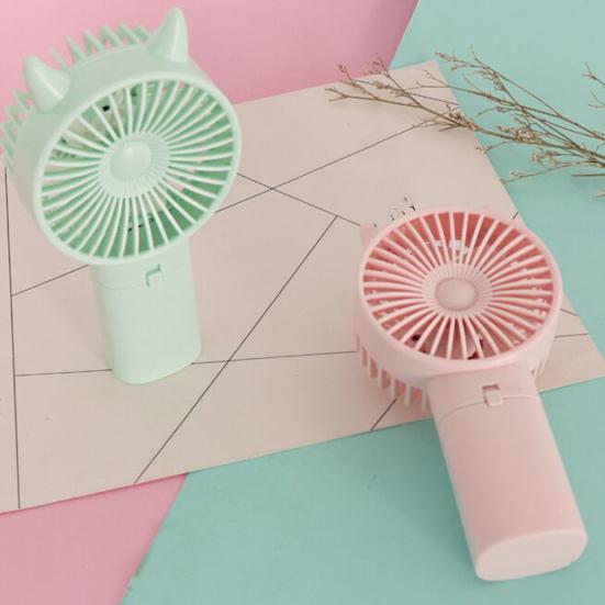 Handheld Fan Cartoon Cat Ear Design Adjustable Wind Speeds Battery Operated Pocket Fan Quiet Low-Noise Motor Cooling Fan