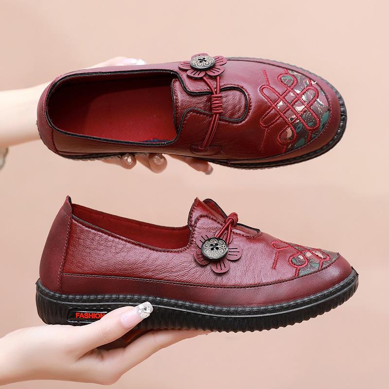 Old ******* Cloth Shoes Female Grandma Shoes ****** and Autumn New S**t-soled Non-slip Lightweight Mother Shoes Breathable Old Lady Shoes