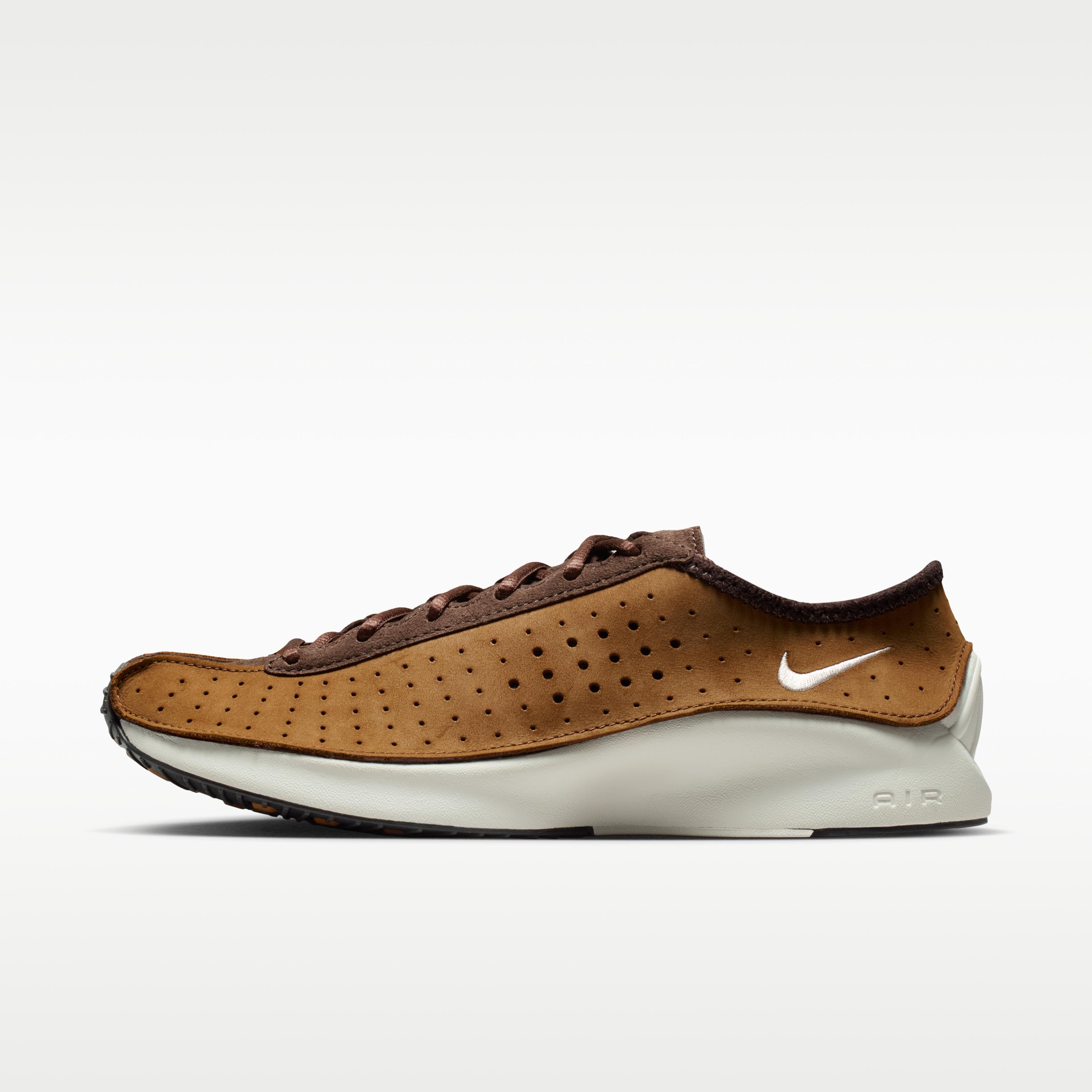 Nike Air Superfly Light British Tan Baroque Brown (Women s) 35.5