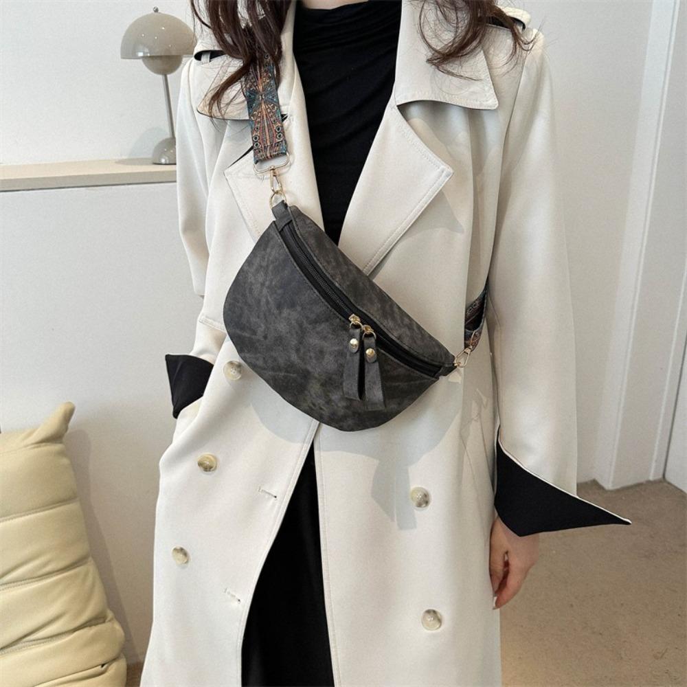 Korean Style Chest Bag Dumpling Shape Women Crossbody Bag Casual PU Leather Waist Bag Outdoor
