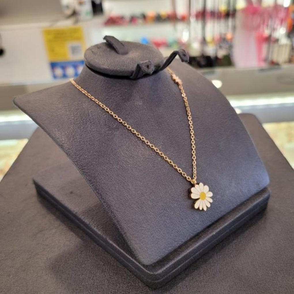 Atria Epoch Petal N Surgical Steel Necklace EWSNESC0027PKF