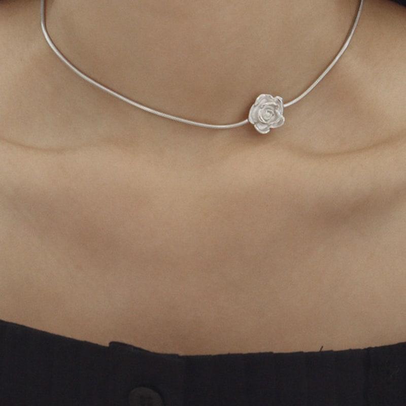 M.atur Rose Day Necklace 01