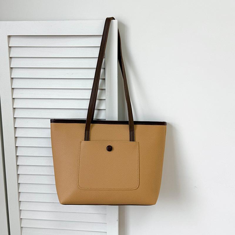 Large-capacity Bag Women's New Versatile Simple Shoulder Messenger Bag Textured College Student Commuting Tote Bag