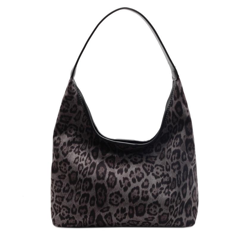 Leopard print bag fashionable large-capacity tote bag women's new armpit bag premium shoulder bag