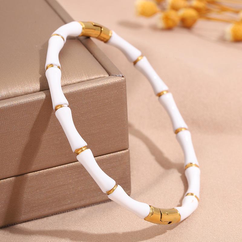 Hot-selling titanium steel bracelet, girls' high-end sense of fashion, popular light luxury in Europe and the United States, Gypsy star love diamond