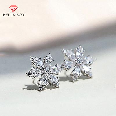 Bling Kristall CZ Blumen Ohrringe Ohrstecker Ohrpiercing Romantische Damen Accessoires Ausgefallenes Geburtstagsgeschenk Trendiger Schmuck