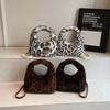 Wind leopard print plush handbag women's autumn tide fashion popular versatile shoulder messenger bag