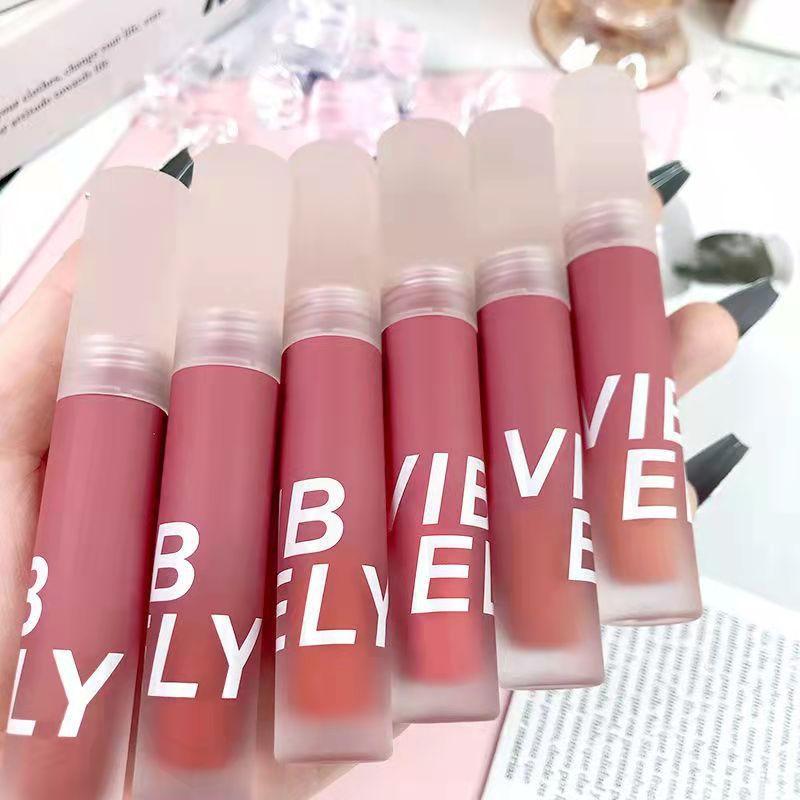 VIBELY Fumo Leggero Opaco Velluto Opaco Lip Slush Impermeabile Lunga Durata Lucidalabbra Bianco