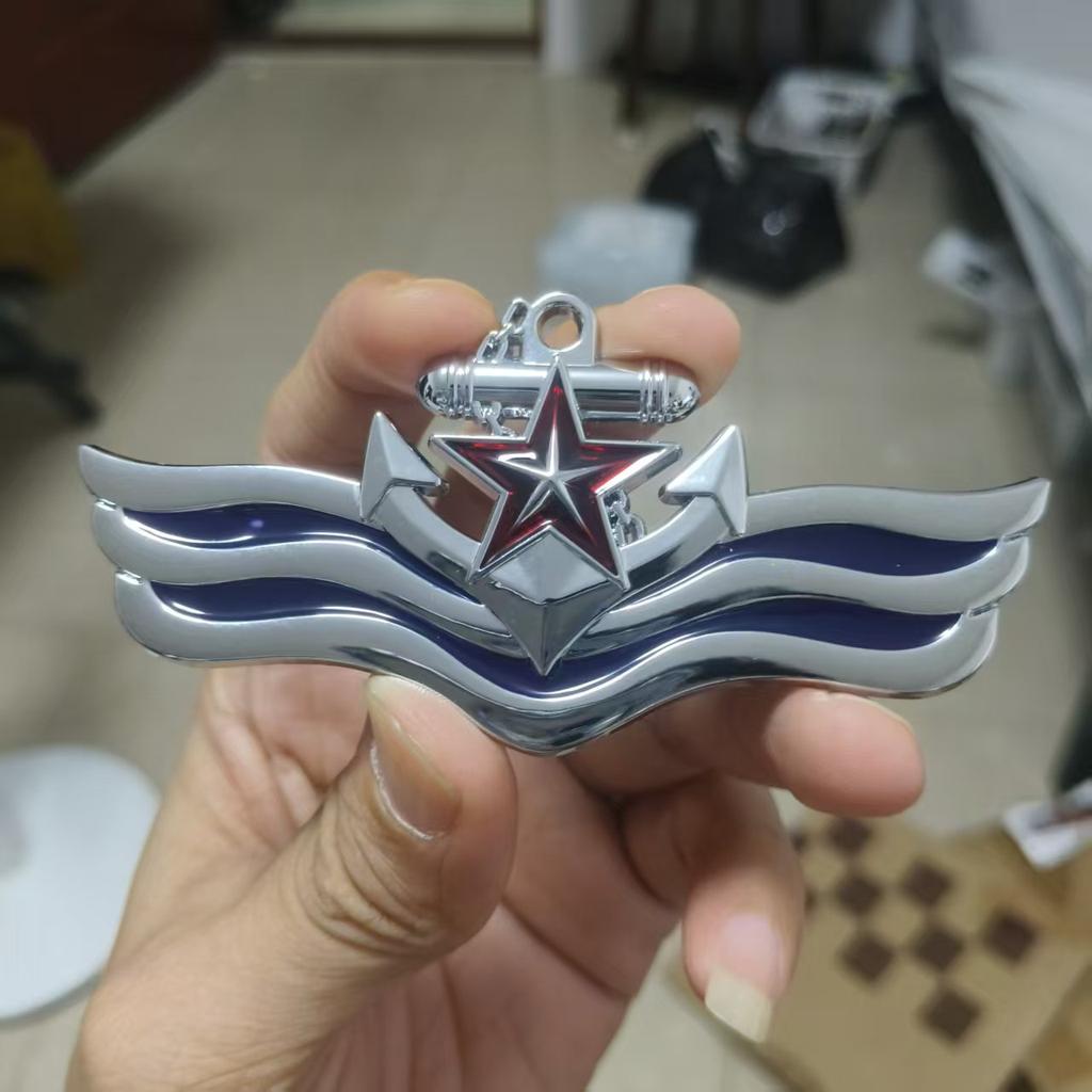 Navy-themed red five-pointed star ship anchor car emblem 3D metallic wing car sticker personalized body decoration badge