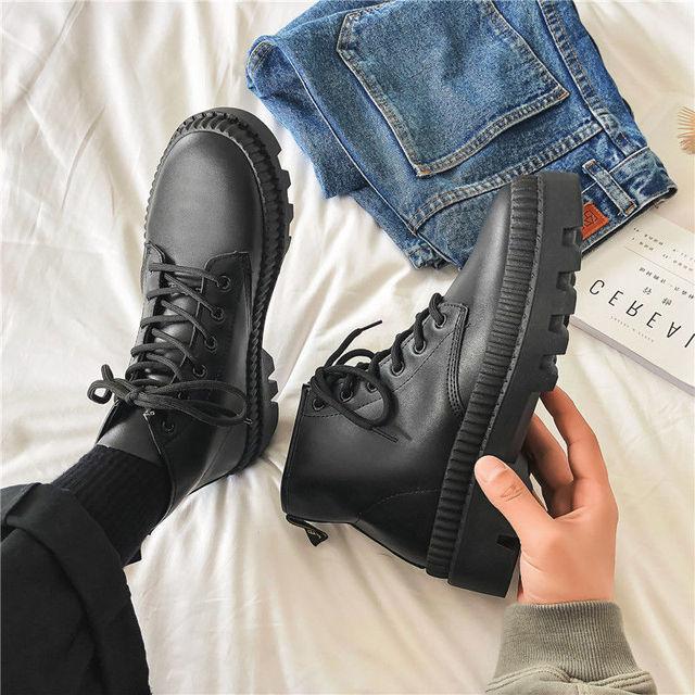 Boots Men 'S Non -Slip Waterproof Winter Men 'S Shoes High -Top Tooling Platform Short Boots British All -Match Army Boots Men