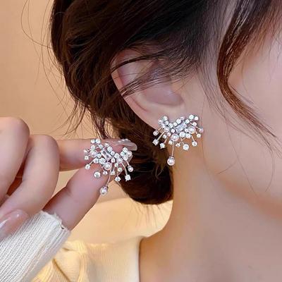 Korean Fashion Rhinestone Firework Stud Earrings for Women Luxury Elegant Imitation Pearl Earrings Wedding Jewelry Gift