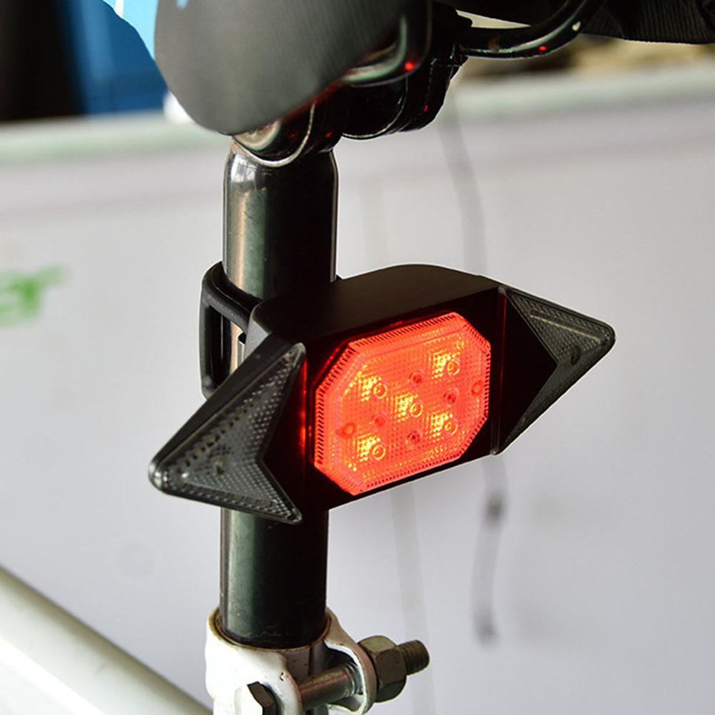 Wireless Remote Control Rear Tail Light USB Charging Bike Turn Signals Safety Warning Light