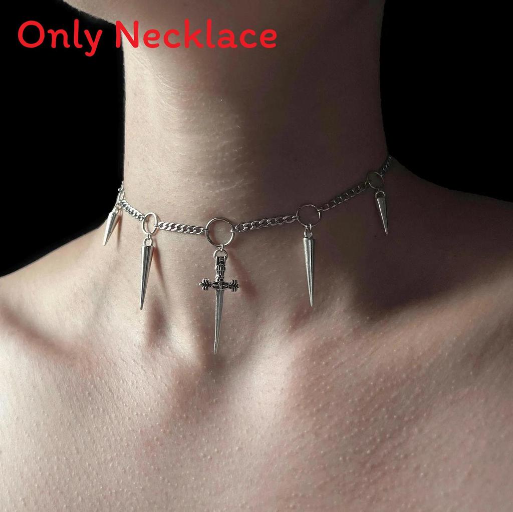 Y2k Gothic Chain Necklace With Alloy Dagger And Spikes For Fashionistas