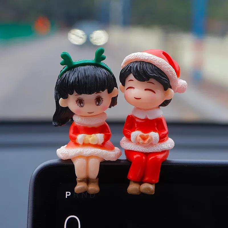 1-10Pairs Christmas Couple Figurine Crystal Ball Ornament Miniature Scene Sitting Decor DIY Desktop Car Decor Holiday Gift