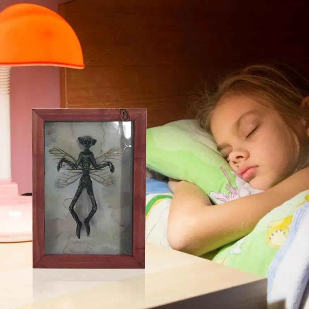 Mysteriöses Geister-Exemplar Fotorahmen Fledermaus-Display Harz Gotische Bilderrahmen Dekoration Kuriositäten und Seltenheiten Tierpräparate