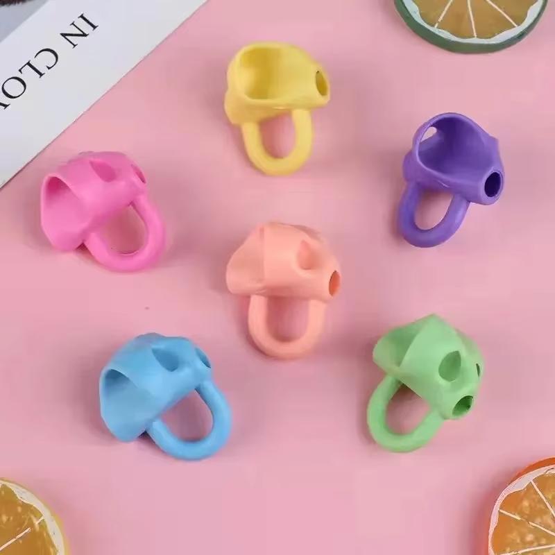 5 Pieces Of Three-Fingers Grip Pencil Correctors Designed School Students Kindergarten Kids Grasp Pens Correct Writing Postures