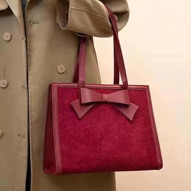 Red bag, wedding bag, bridal bag, women's daily use, large-capacity new tote bag, shoulder bag, fashionable