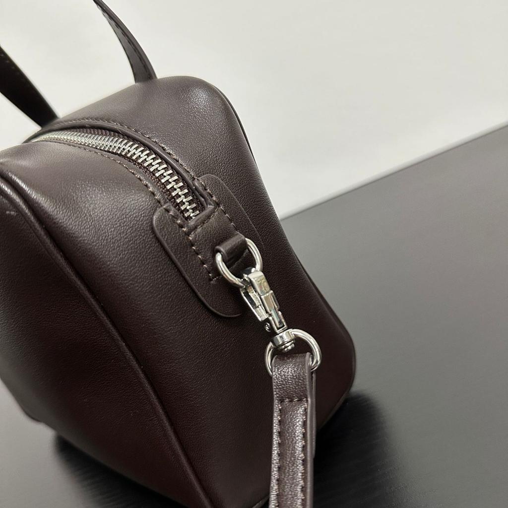 TR same Ray small square bag, leather simple portable shoulder messenger bag, tofu bag, hand carry camera bag, tote bag
