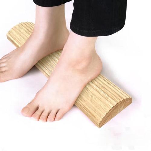 

LPYSFW Wooden Green Bamboo Stepping Pad, Rubberwood, Oil Finish, Foot Massage, Improves Frequent Urination, Flat Feet, Crack-Resistant, Mold-Resistant