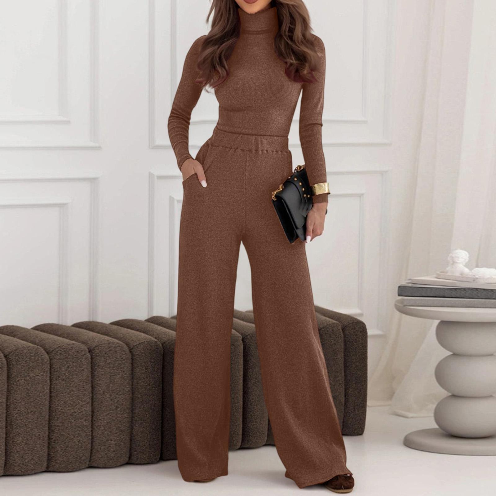 

Женский трикотажный костюм-двойка: Пуловер из трикотажа с высоким воротником + Брюки широкого кроя S хаки