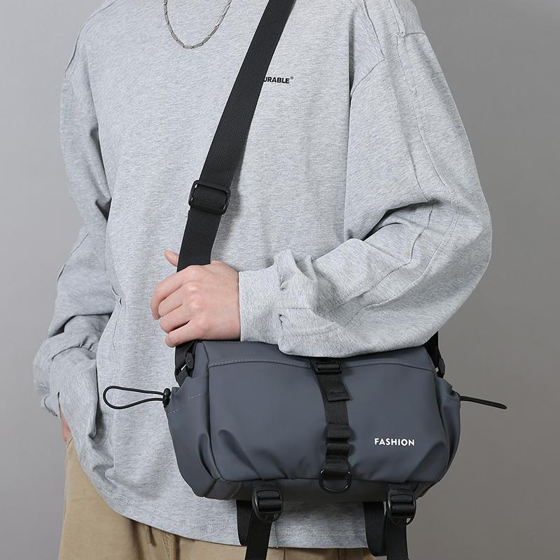 Casual Large Capacity Men's Crossbody Bag Outdoor Travel Nylon Material Water-Resistant Membrane Urban Minimalist Style