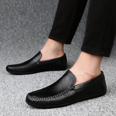 Moda Couro Genuíno Mocassins Homens Design ao ar livre Mocassins Moda Slip On Macio Flats Sapatos Casuais Homens Calçados Adultos Masculinos Sapatos de Barco