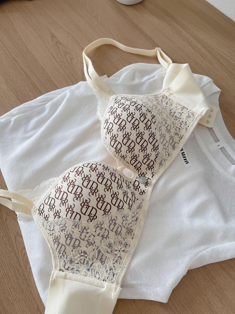 Wire-Free Lace Lift Bra: Enhances Bust, Anti-Sagging, Side Support, Sexy Design