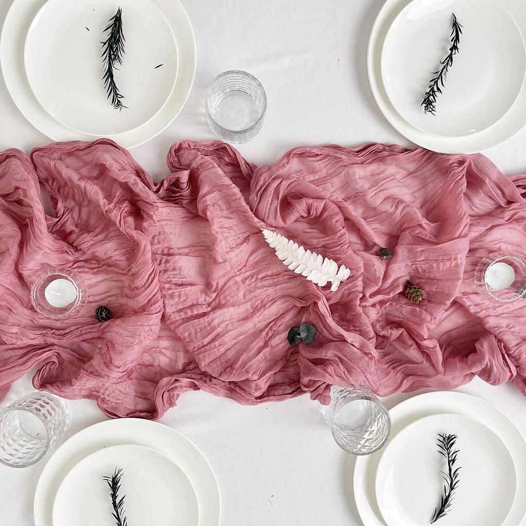 Rynkad tygbordslöpare för födelsedagsfester och bröllop - Voile Twist-dekoration