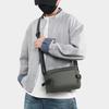 Sac bandoulière pour homme grande capacité, Sac bandoulière portable et léger à une épaule pour les trajets quotidiens