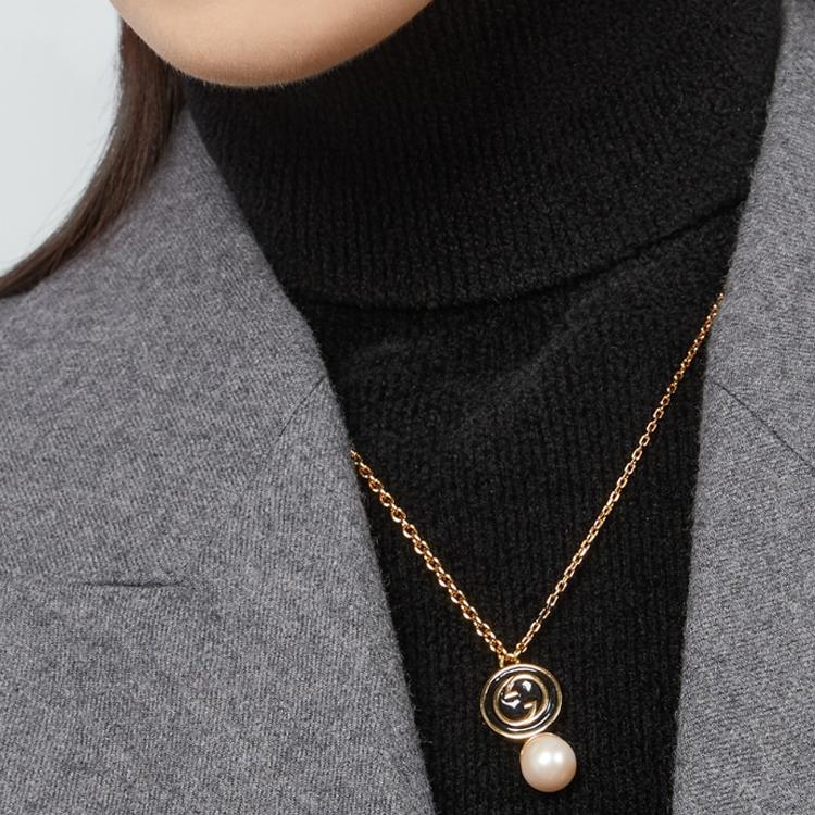 Gucci Blondie Pendant Fashion Jewelry Glossy Enamel Resin Necklace Women necklace Gold 774620I97578499