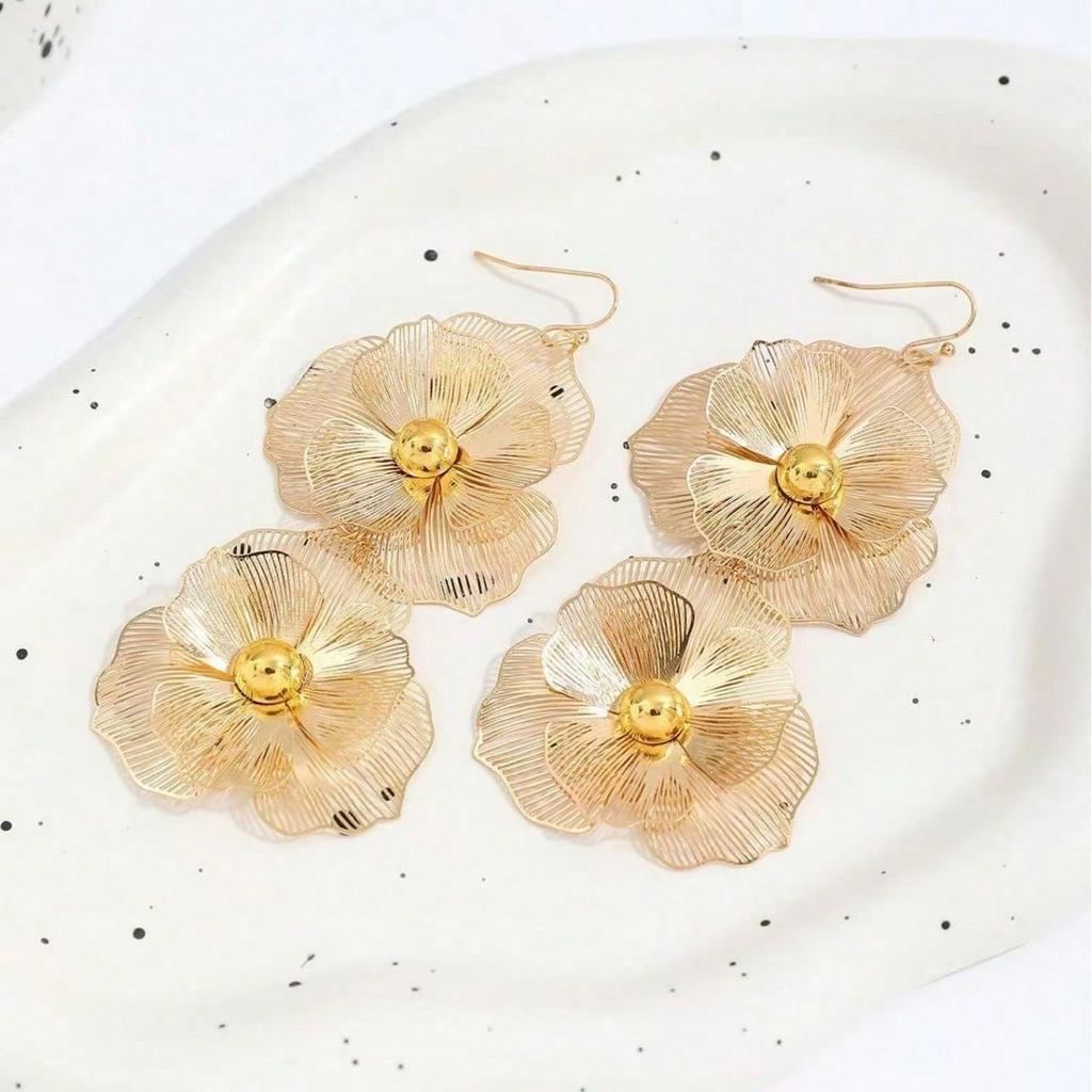 1 Paar modische doppelreihige florale Hängeohrringe mit übertriebenem Design, lange florale Ohrringe für Damen, geeignet für den täglichen Gebrauch