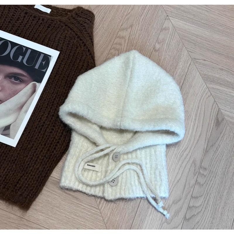 Autumn and Winter New Korean Style Anti Aging Balacala Cap Buttoned Scarf Cap One Piece Women's Ear Protecting and Warm Knitted Cap