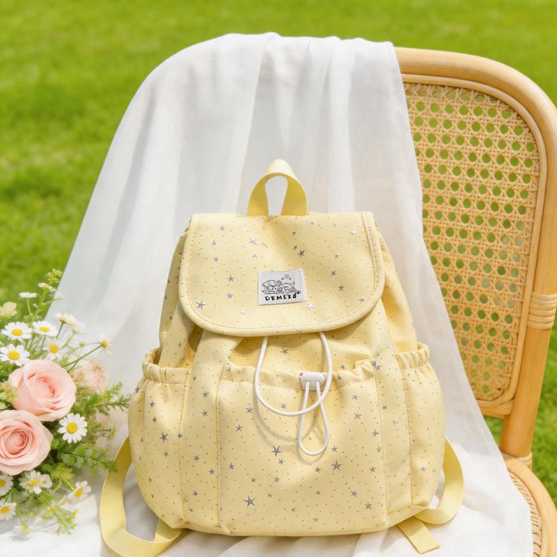 Schoolbag Korean Star Sequined Backpack Women's 1011 Summer Versatile Large Capacity Lightweight Schoolbag Commuter Backpack