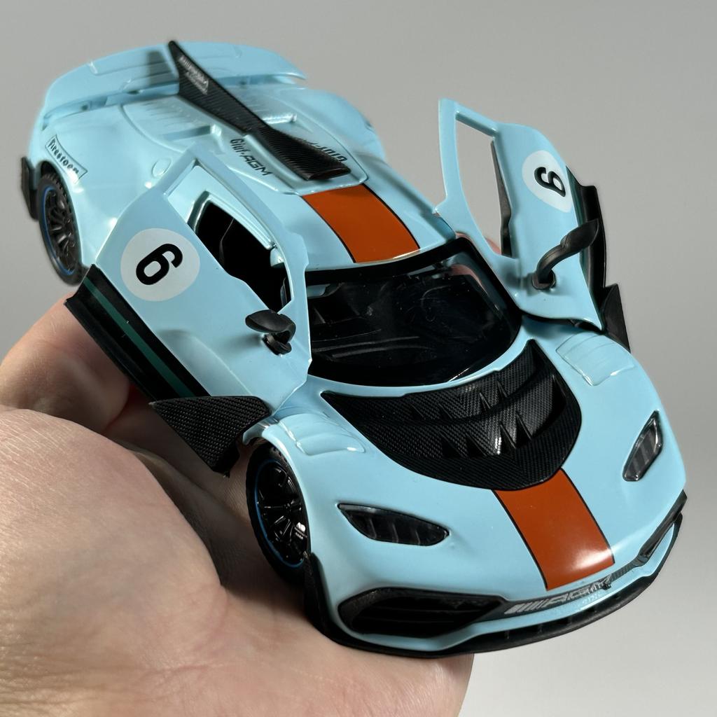 1:32 Mercedes Benz ONE Supercar Alloy Metal Diecast Model Car Sound And Light Pull Back Trendy Children Toy Birthday Gifts Boys