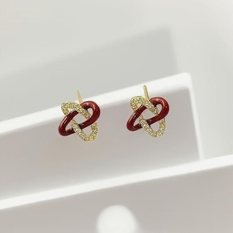 Red Rhinestone Knot Stud Earrings – Stylish, Luxurious Women's Fashion Accessory