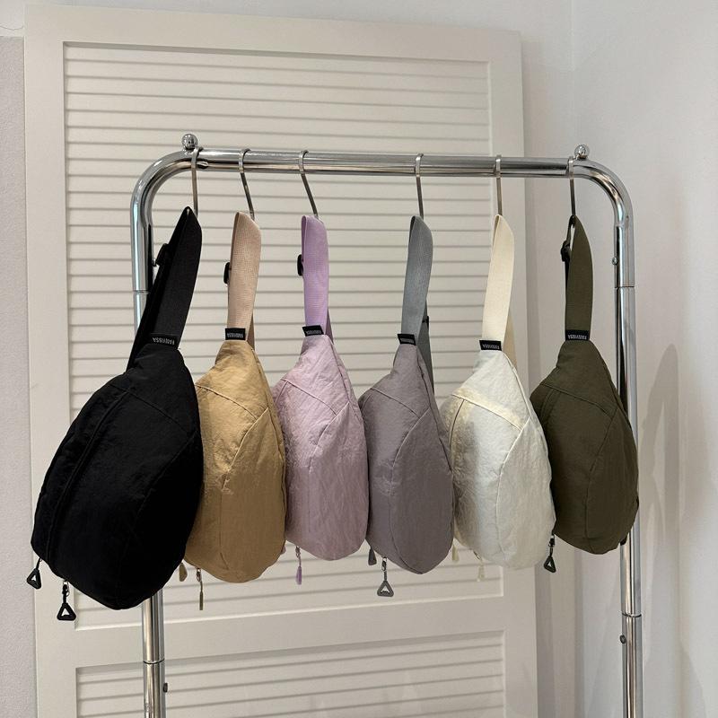 Trendy Brand Breast Bag, Men's and Women's Mobile Phone Messenger Bag, Fashionable and Simple Cycling Bag, Casual Versatile and Lightweight Sports