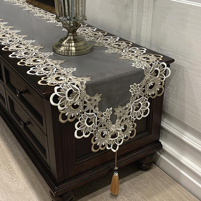 

American-style Coffee Table Cloth, Lace Fabric, European-style Dressing Table Dust Cover 40x100cm