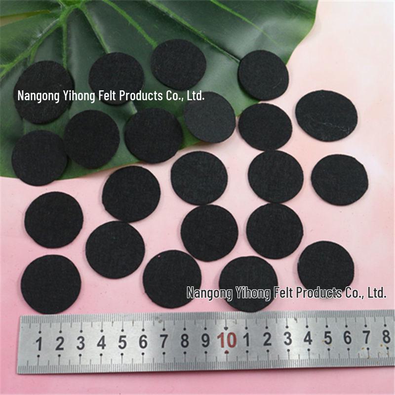 Rund klisterlapp av non-woven-tyg för smyckestillverkning