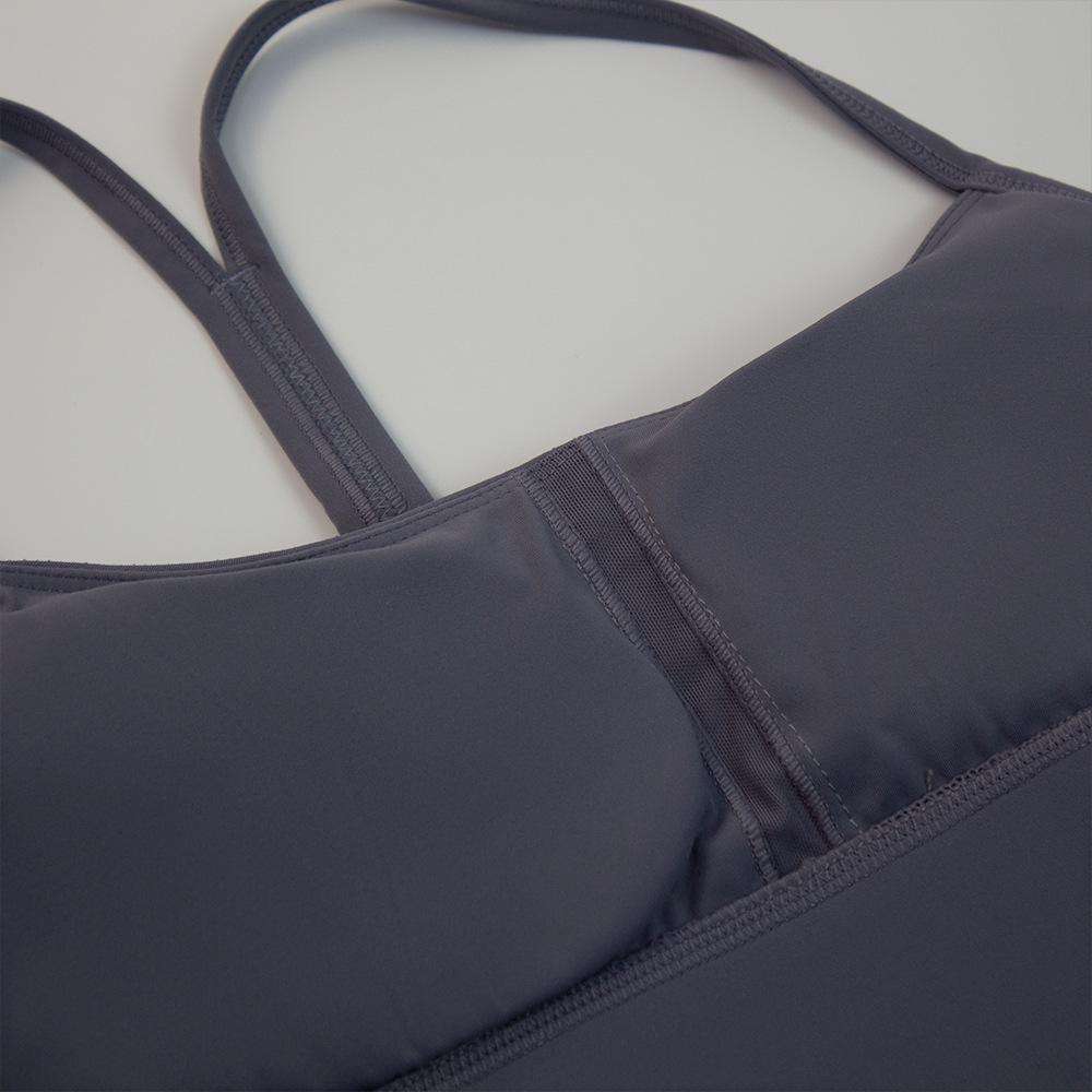 Women's Shockproof Sports Yoga Bra with Chest Pads