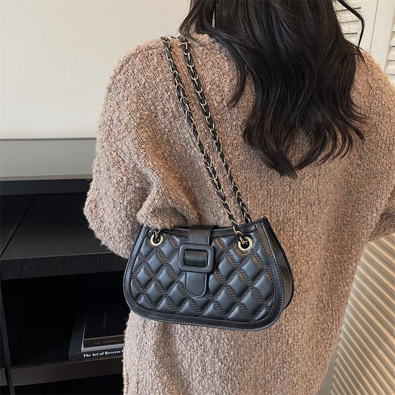 Spring Bag Women's New Fashion Chain Rhombus Embroidery Thread Messenger Bag Versatile Shoulder Women's Bag