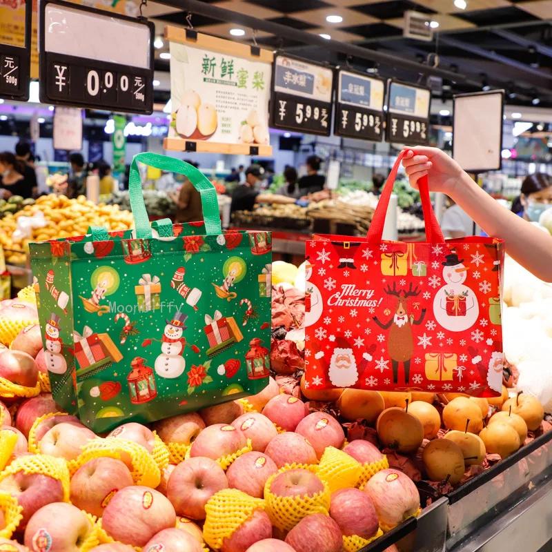 1PC New In Christmas Gift Bags Cartoon Cute Print Santa Elk Snowman Printing Non Woven Foldable Storage Handbag Party Supplies