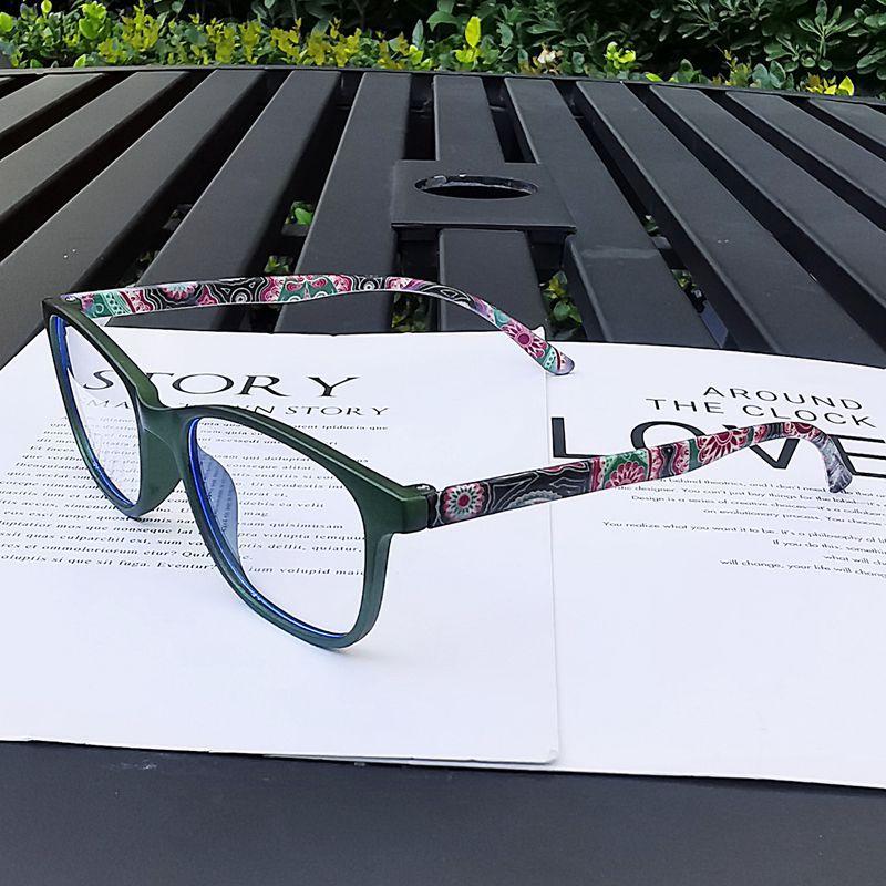 New elegant and comfortable reading glasses for women, fashionable and ultra-light, high-definition anti-blue light fatigue reading glasses for 0Blue light blocking flat