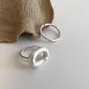 Classy Contemporary And Korean Inspired Ring For Women With A Chic Geometric Open Design Circle