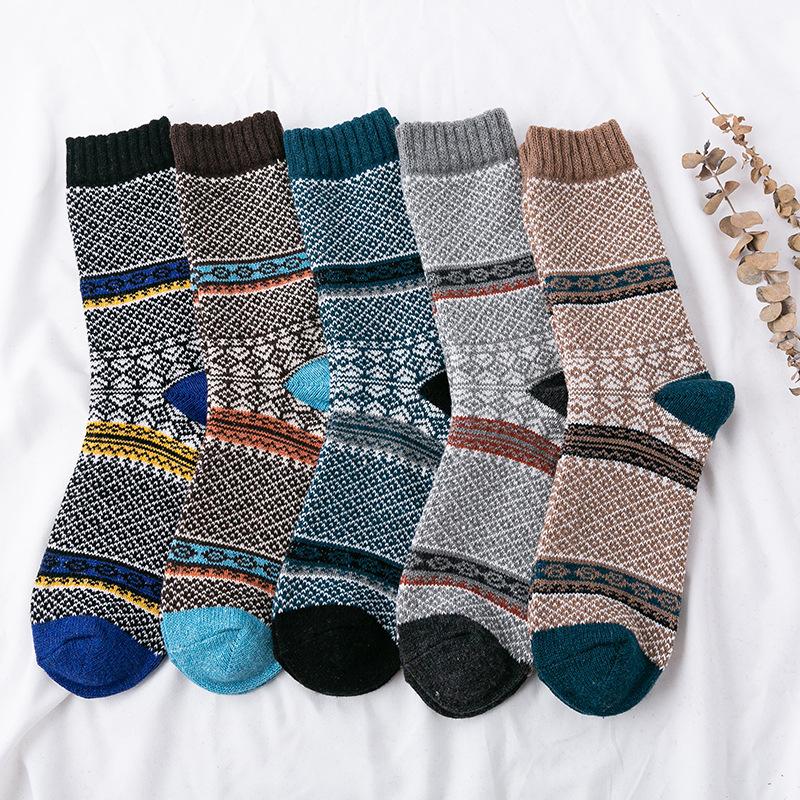 High Quality 5 Pairs Winter Men's Wool Socks Thicken Sheep's Socks Warm Men Retro Style Colorful Man Sock Fashion New