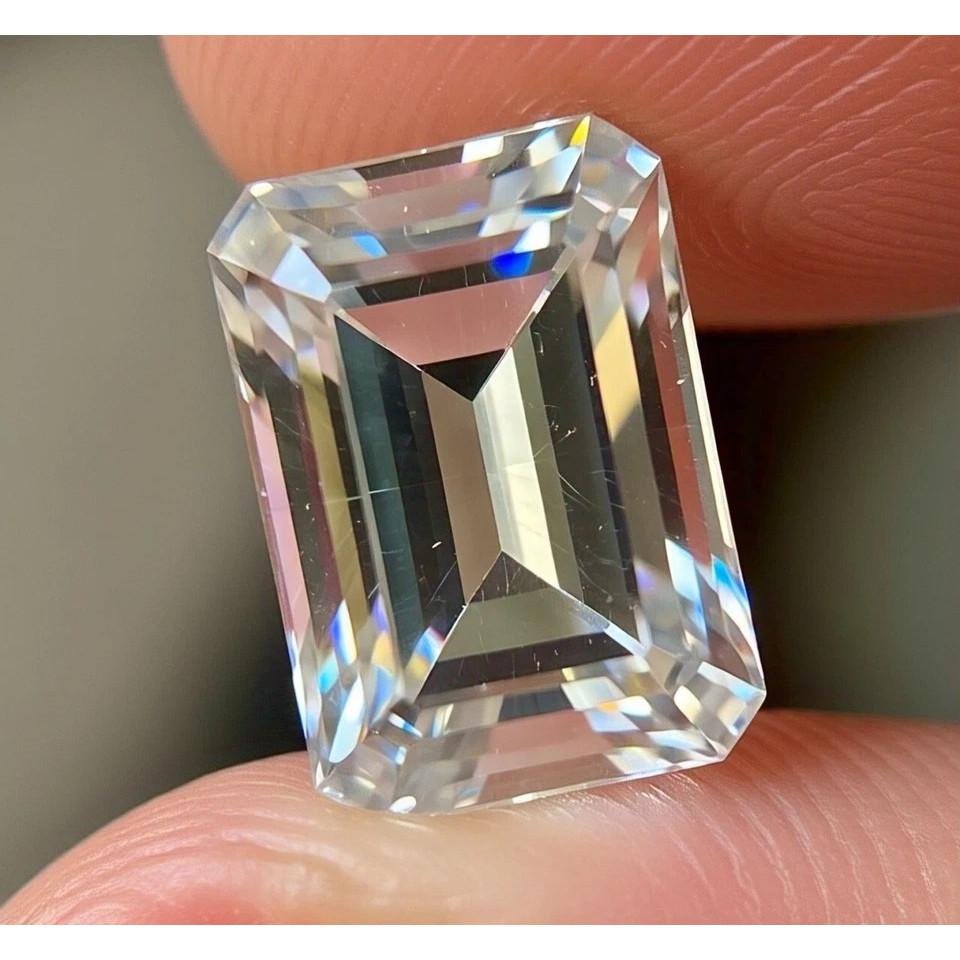 Emerald Cut 1 CT VVS1 Clarity Natural D Color Lab-grown Diamond Certified M1U98