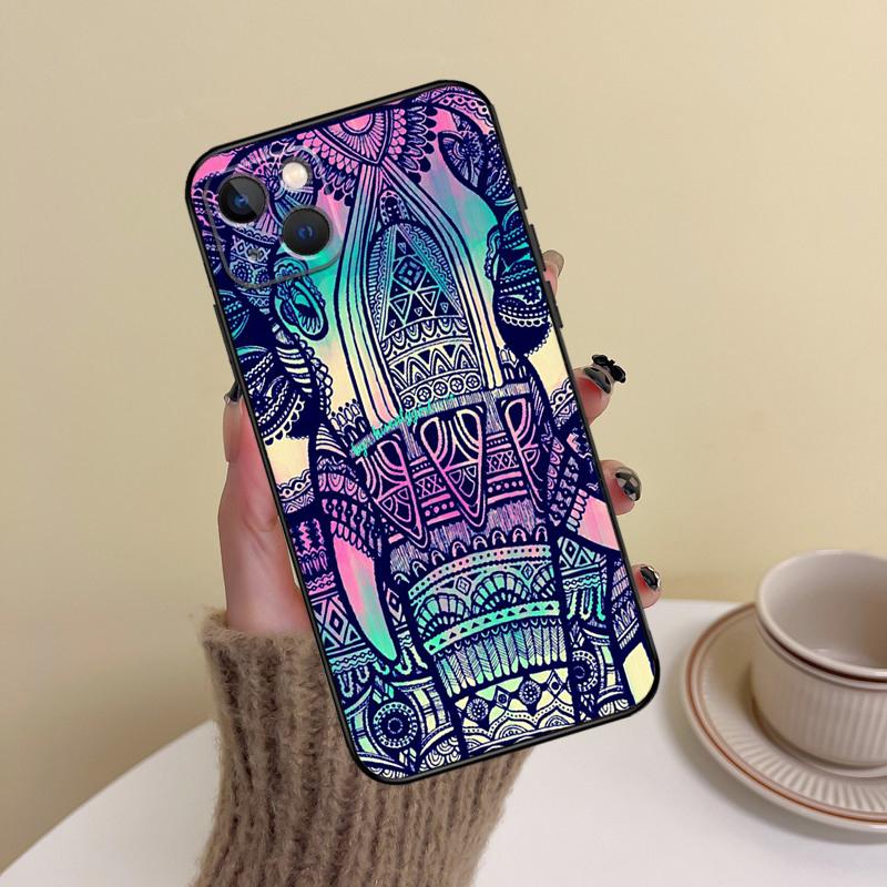 Elephant Mandala Aztec Phone Case For iPhone 17 Pro Max 14 13 12 11 15 16 Pro Max mini Plus 16e 17 Air Cover Funda